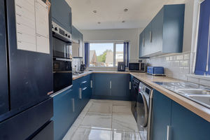 Kitchen- click for photo gallery